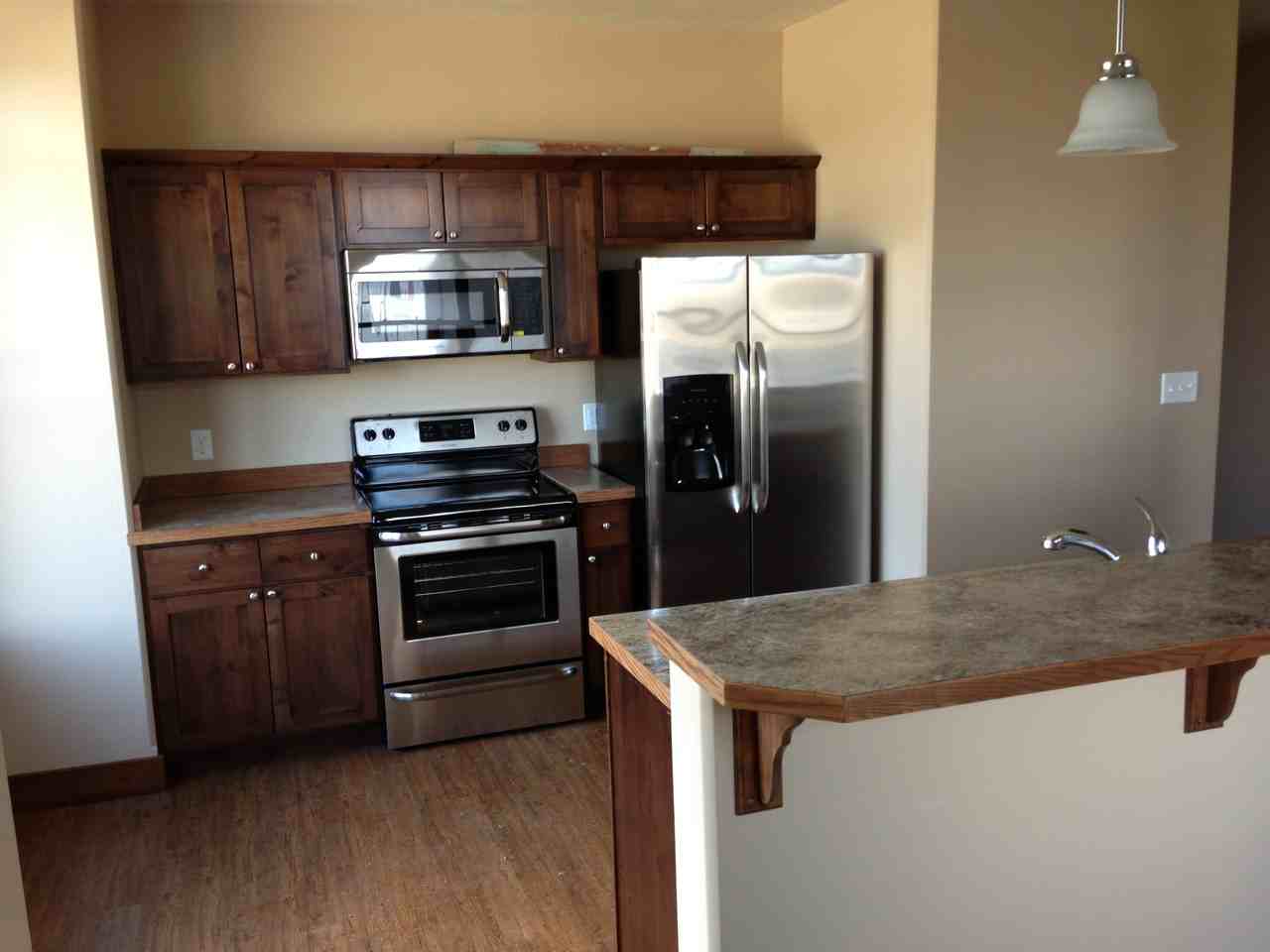 2888 Overlook Blvd #2888 - Photo 3 of 8