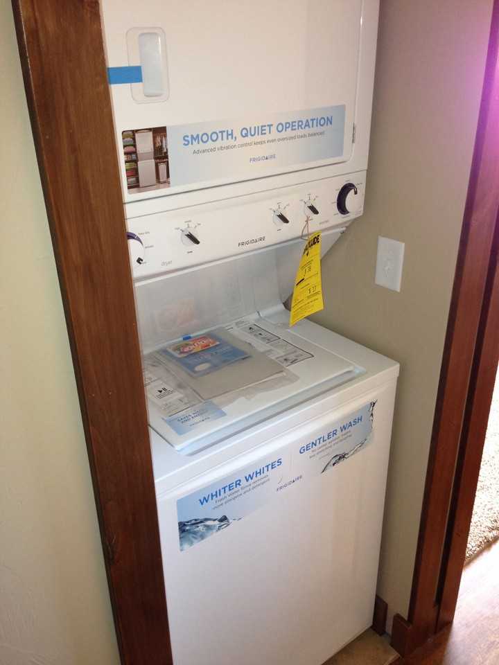 2888 Overlook Blvd #2888 - Photo 5 of 8