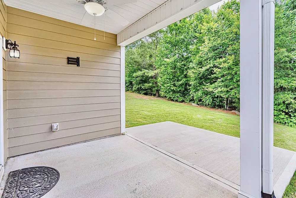 245 Hartwood Lake Ln #NA - Photo 4 of 21