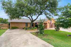 featured image of 3704 Austin Cv #NA