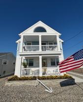 207 E Toledo Ave #1stFL - Photo 1 of 1