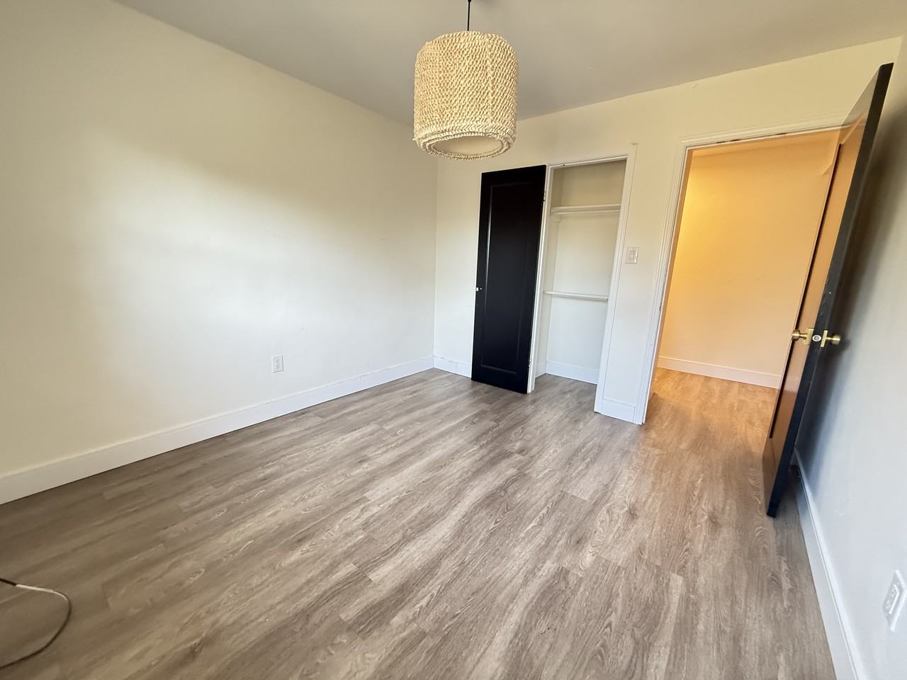 199 Ahrens Street West - Photo 2 of 8