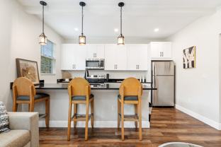 325 15th Ave Ne #3 - Photo 1 of 1