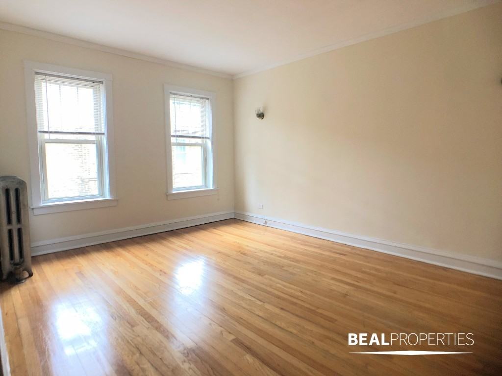 2110 W Ainslie St #CLS3