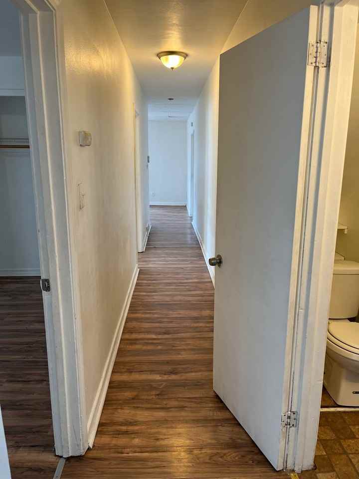 916 Gibson St #2 - Photo 7 of 11