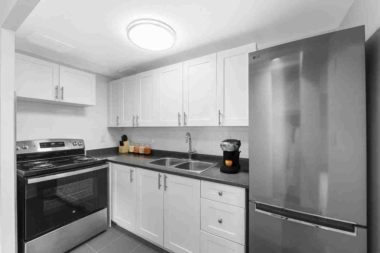 Park Place Apartments - Photo 3 of 22