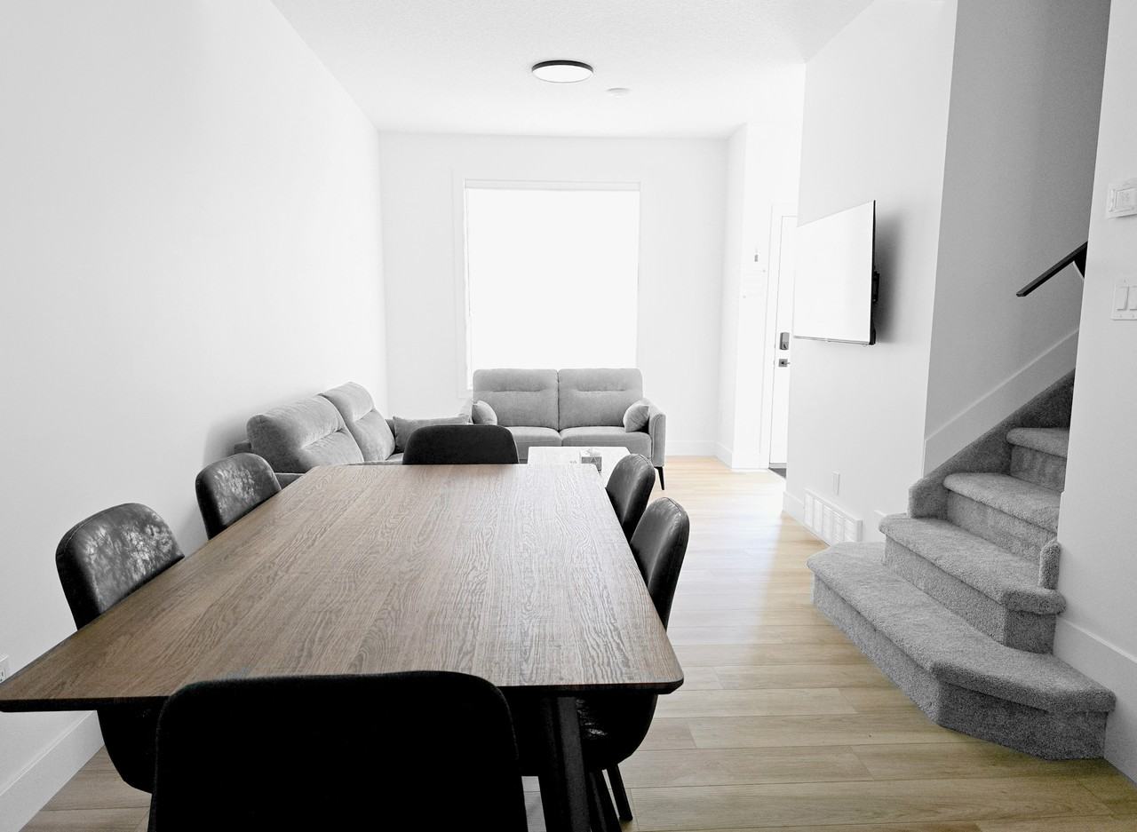 10617 122 Avenue Northwest - 10617 MAIN #10617MAIN - Photo 3 of 18