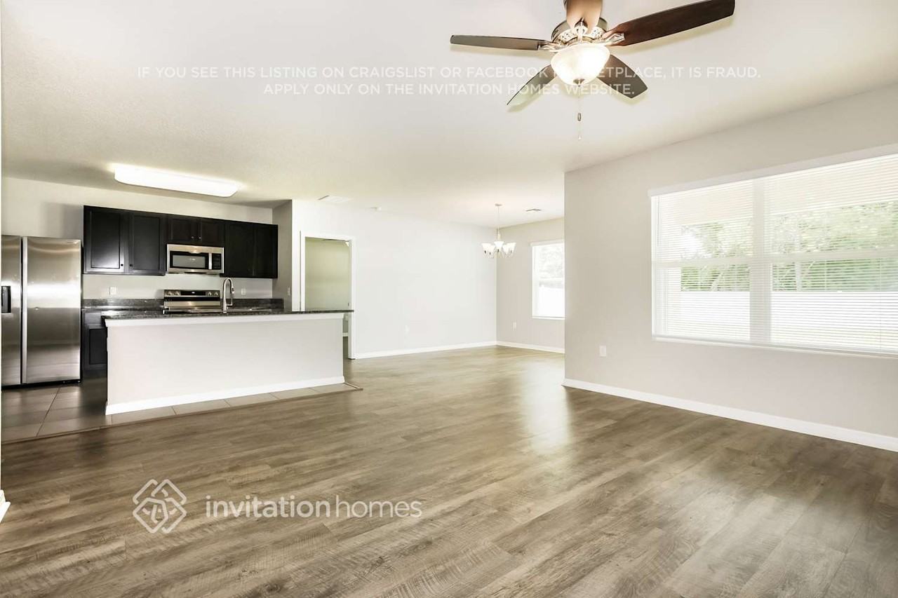 14954 Flowing Gold Dr - Photo 4 of 17