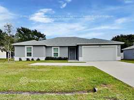529 Nw Floresta Dr - Photo 1 of 1