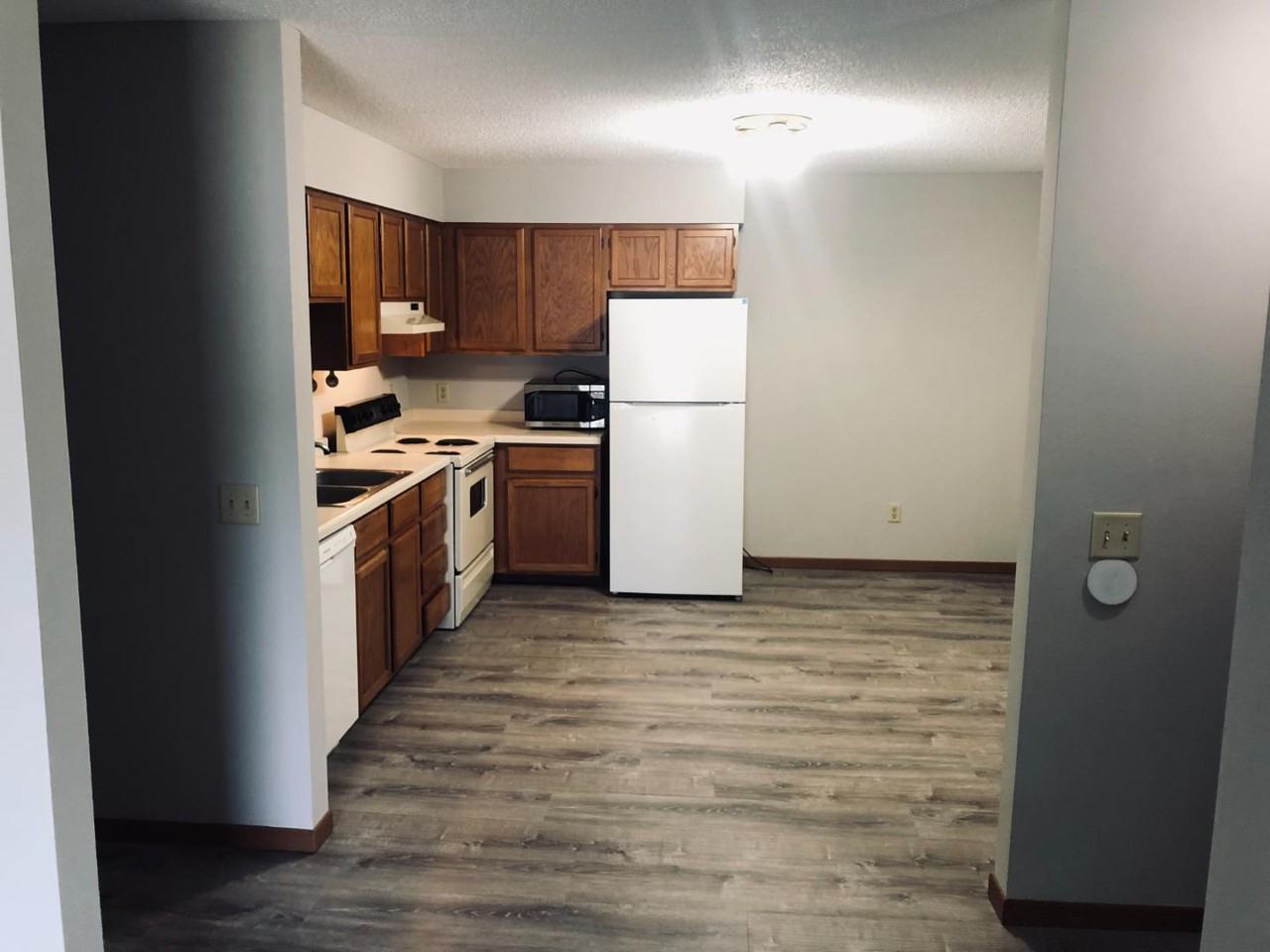 469 Gibbs St, Prescott WI 54021 - Photo 6 of 10