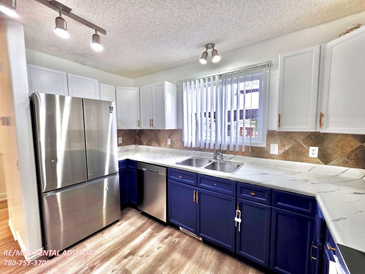 5807 203 Street NW - Photo 2 of 23