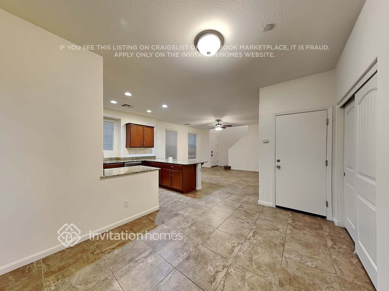 1389 S Moccasin Trl - Photo 7 of 23