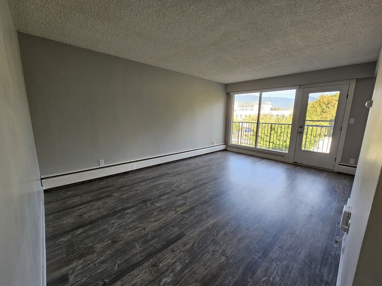 46117 Gore Ave #11 - Photo 3 of 19