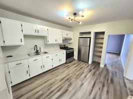 featured image of 309 Duke St W #309