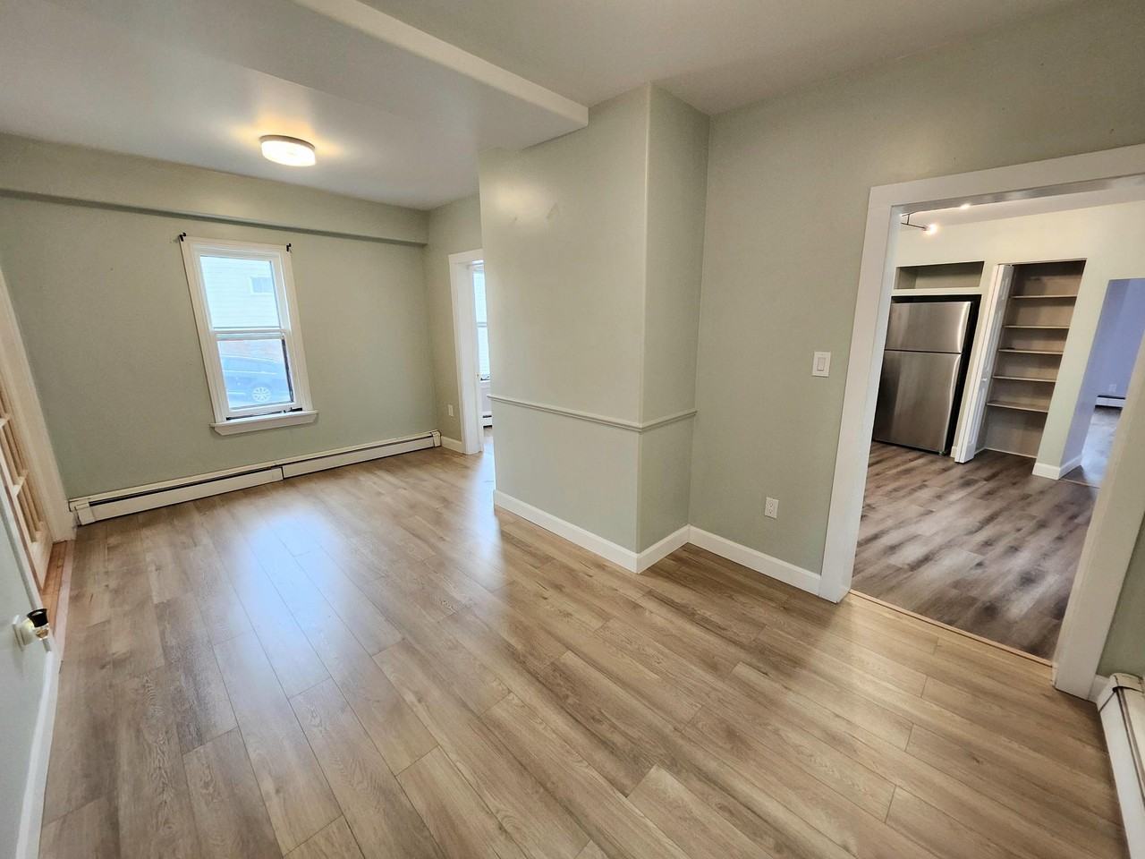 309 Duke Street West #309 - Photo 3 of 21