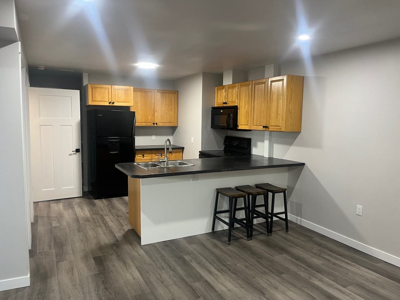 4305 49 Ave #BS - Photo 2 of 13