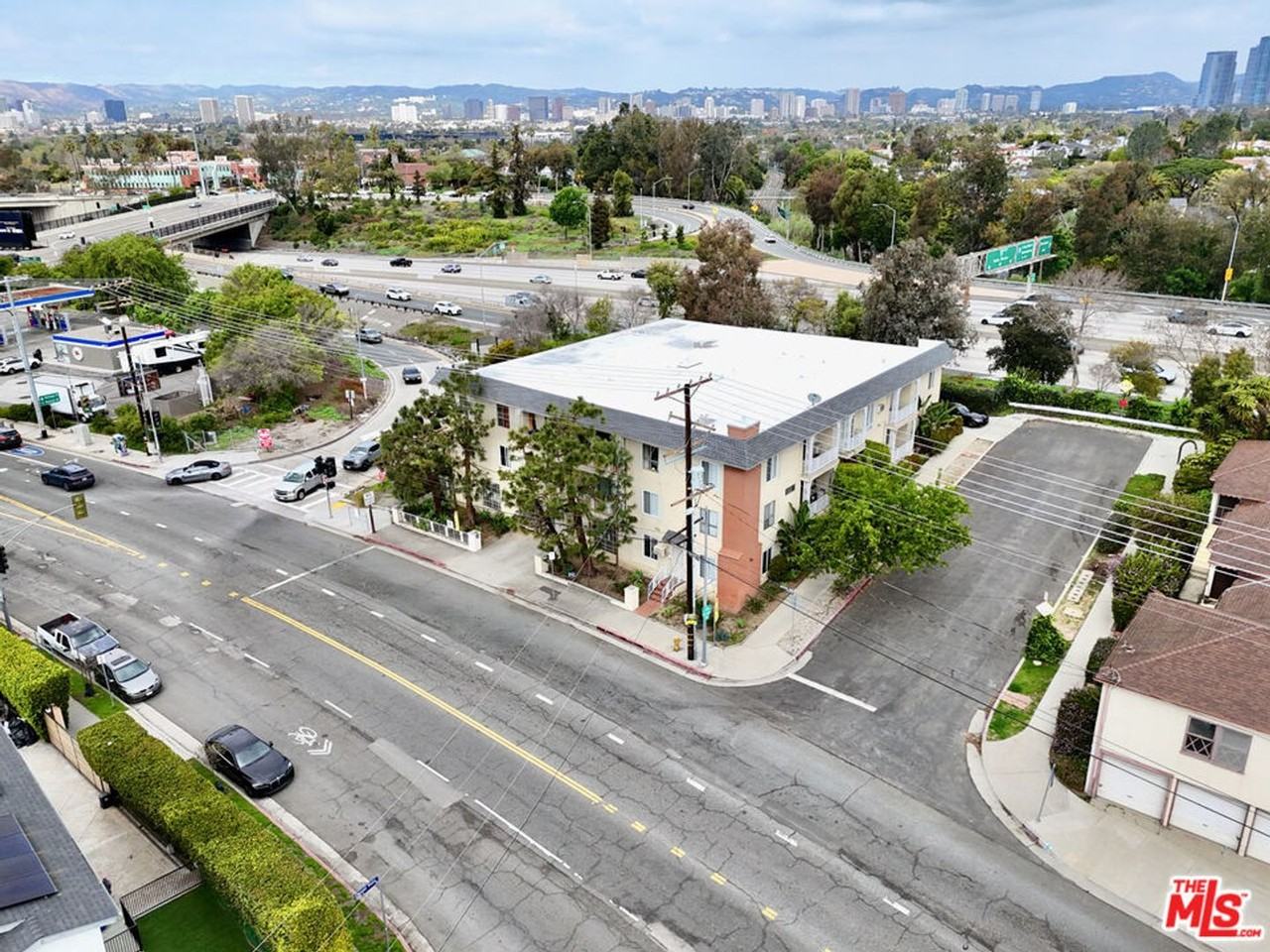 3189 Cheviot Vista Pl - Photo 7 of 18