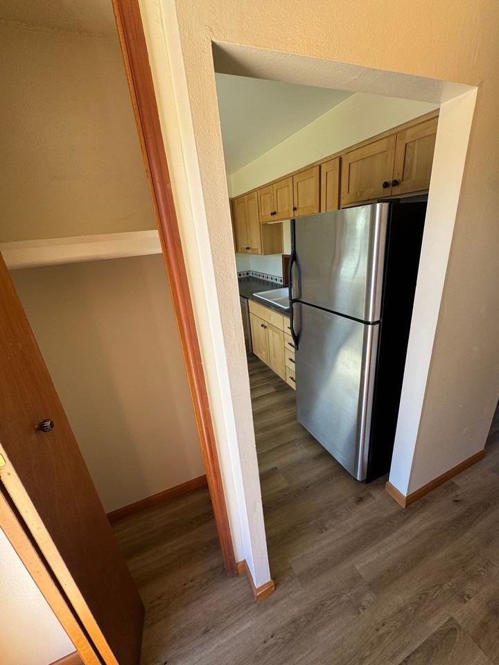 Michelbook Apartments - Photo 4 of 15