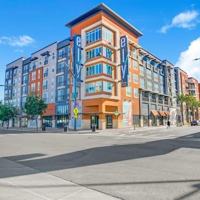 featured image of 901 Fremont St
