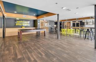 featured image of 901 Fremont St