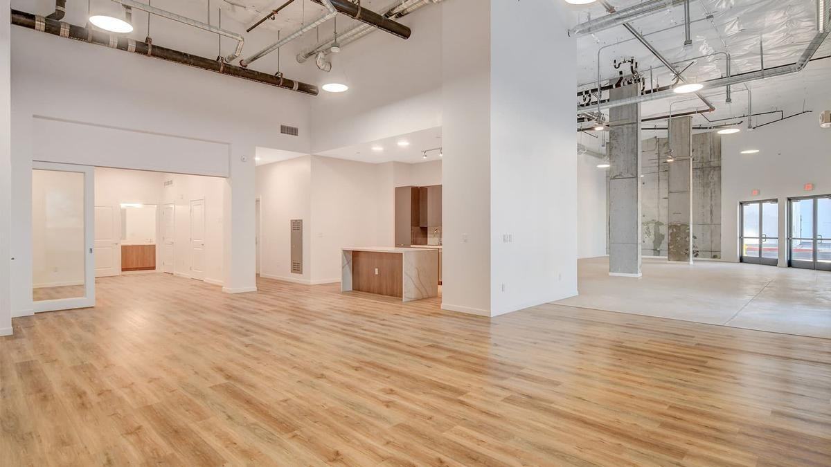 901 Fremont St - Photo 6 of 42