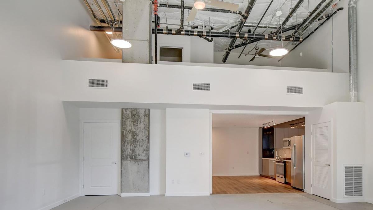 901 Fremont St - Photo 7 of 42