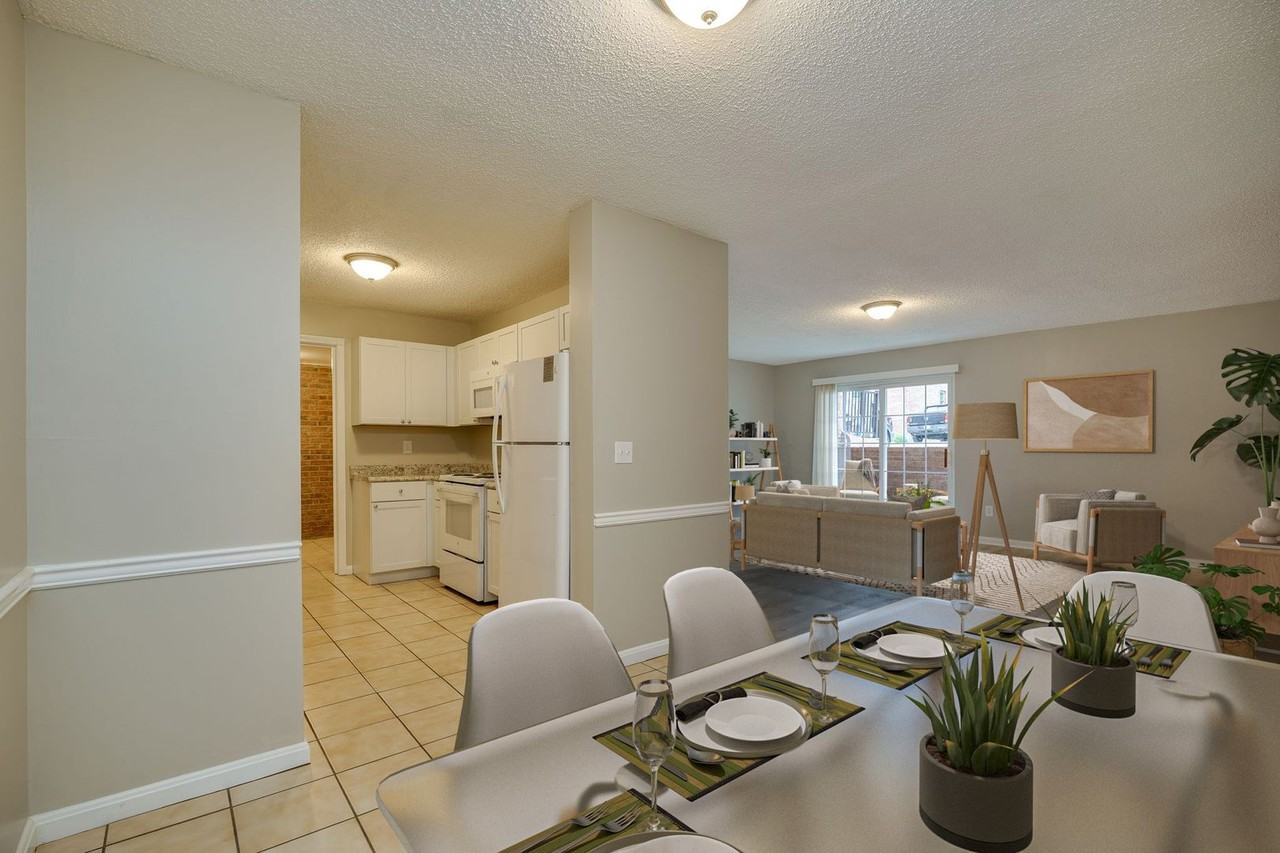 Summit Crossing Apartments – Spacious Living with Pool, Laundry, and a Prime Location - Photo 4 of 26