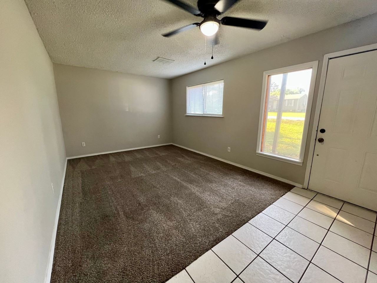 708 8th Street - Photo 3 of 19