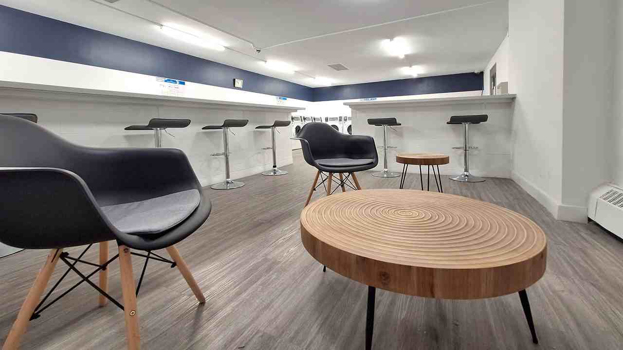 10 Ruddington Drive #1410 - Photo 3 of 5