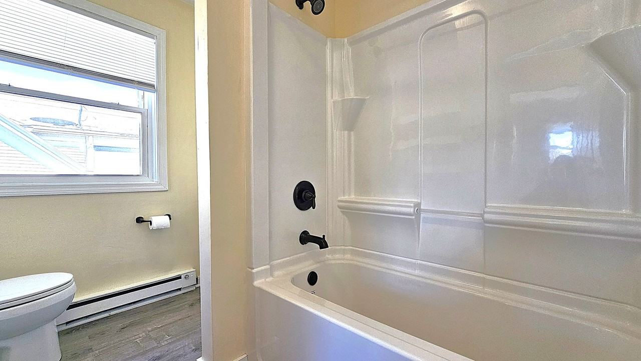 42 Intervale Ave - Photo 5 of 23