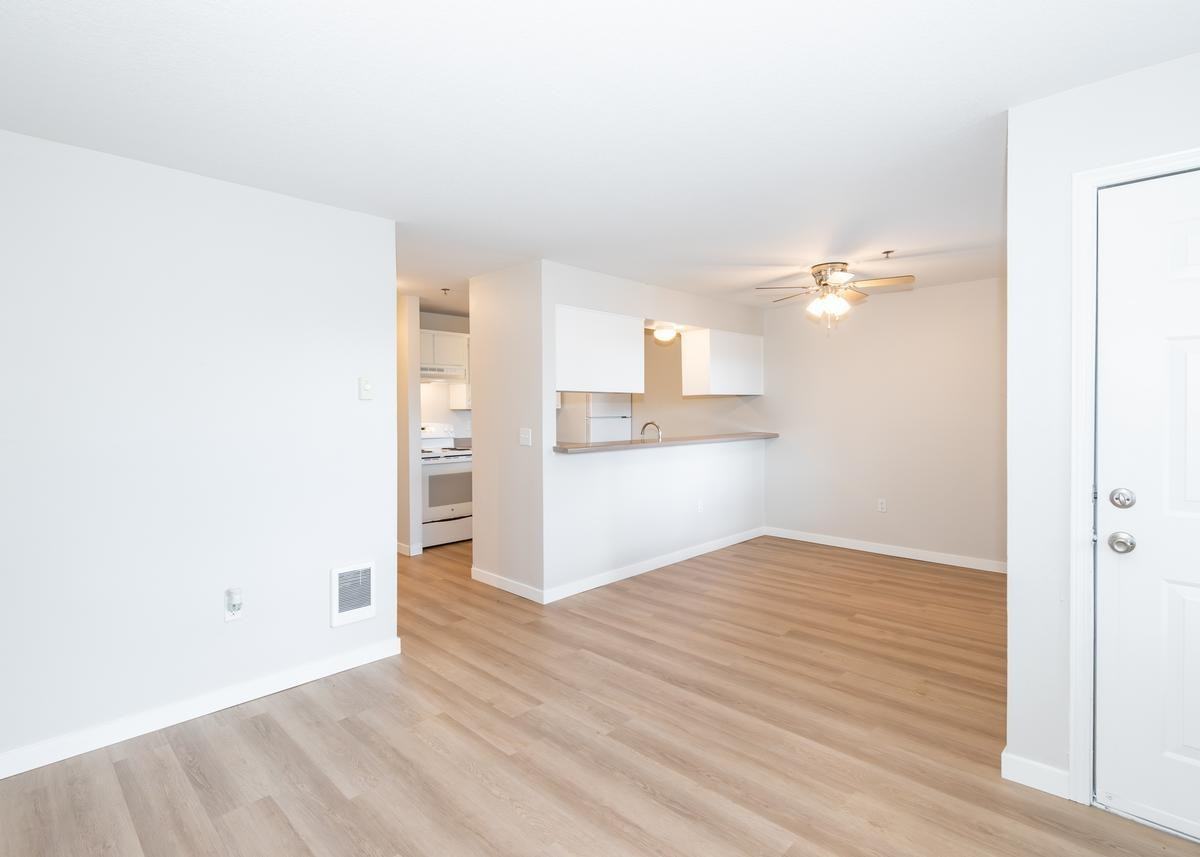 2350 Sw 257th Ave - Photo 5 of 24