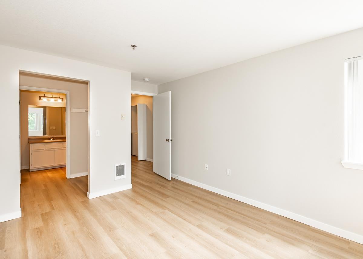 2350 Sw 257th Ave - Photo 3 of 24