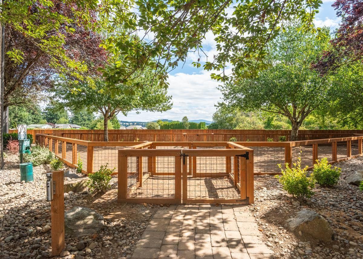 2350 Sw 257th Ave - Photo 4 of 24