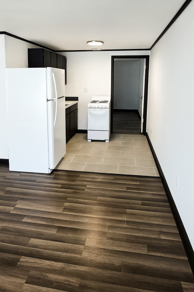 Century Square Apartments - Photo 2 of 9