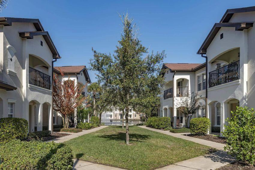 402 Tuscan Reserve Dr - Photo 2 of 50