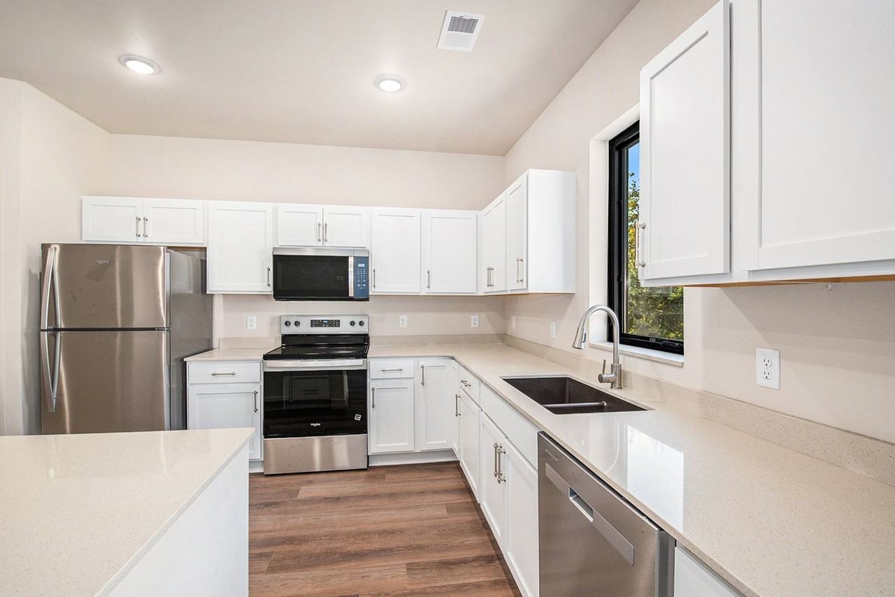 The Revere Townhomes - Photo 3 of 31