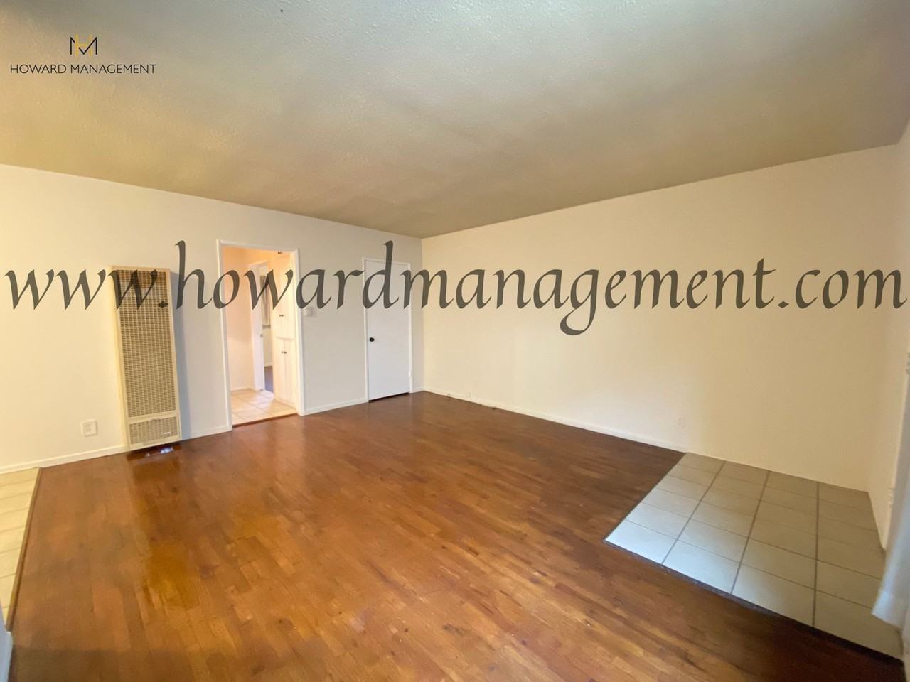 01537NI - Photo 3 of 33