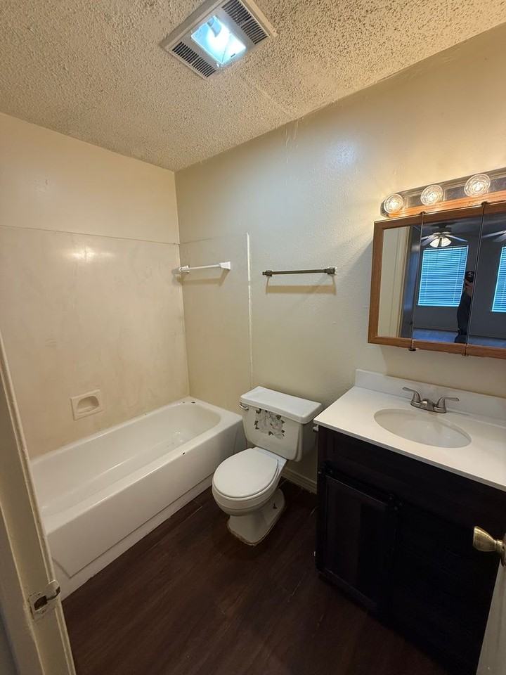 DM 2059 Mariner Dr - Photo 3 of 18