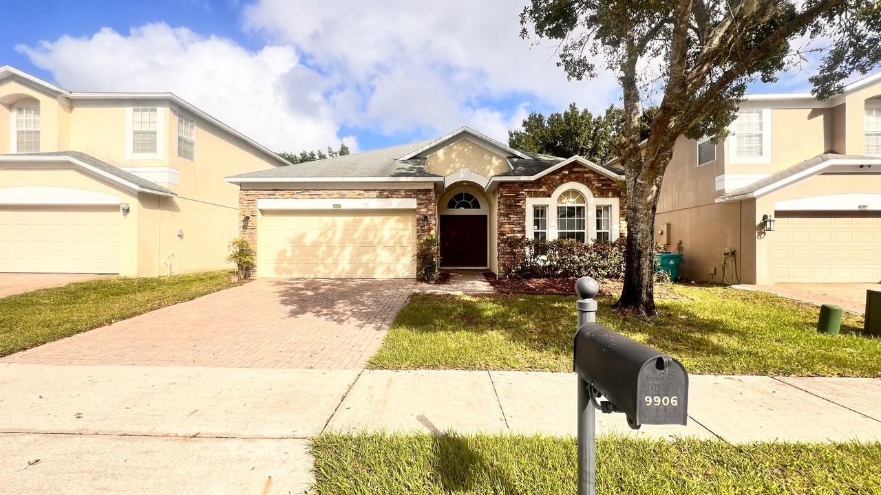 9906 Shadow Creek Drive