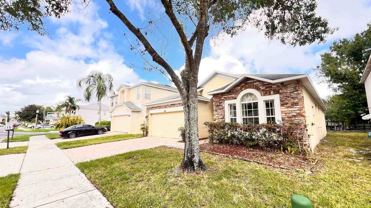 9906 Shadow Creek Dr - Photo 6 of 44