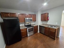 featured image of 1423 Mclain St #16