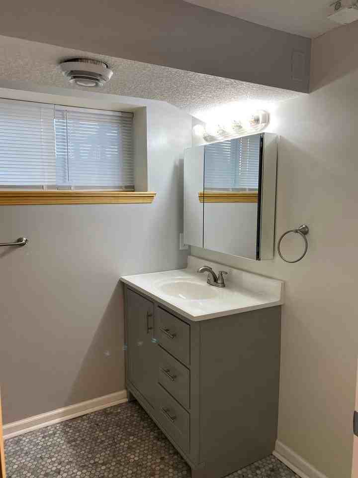 4 bedroom 2 bath available 9/1/2023 - Photo 5 of 34