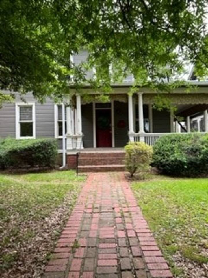 430 5th St - Photo 2 of 23