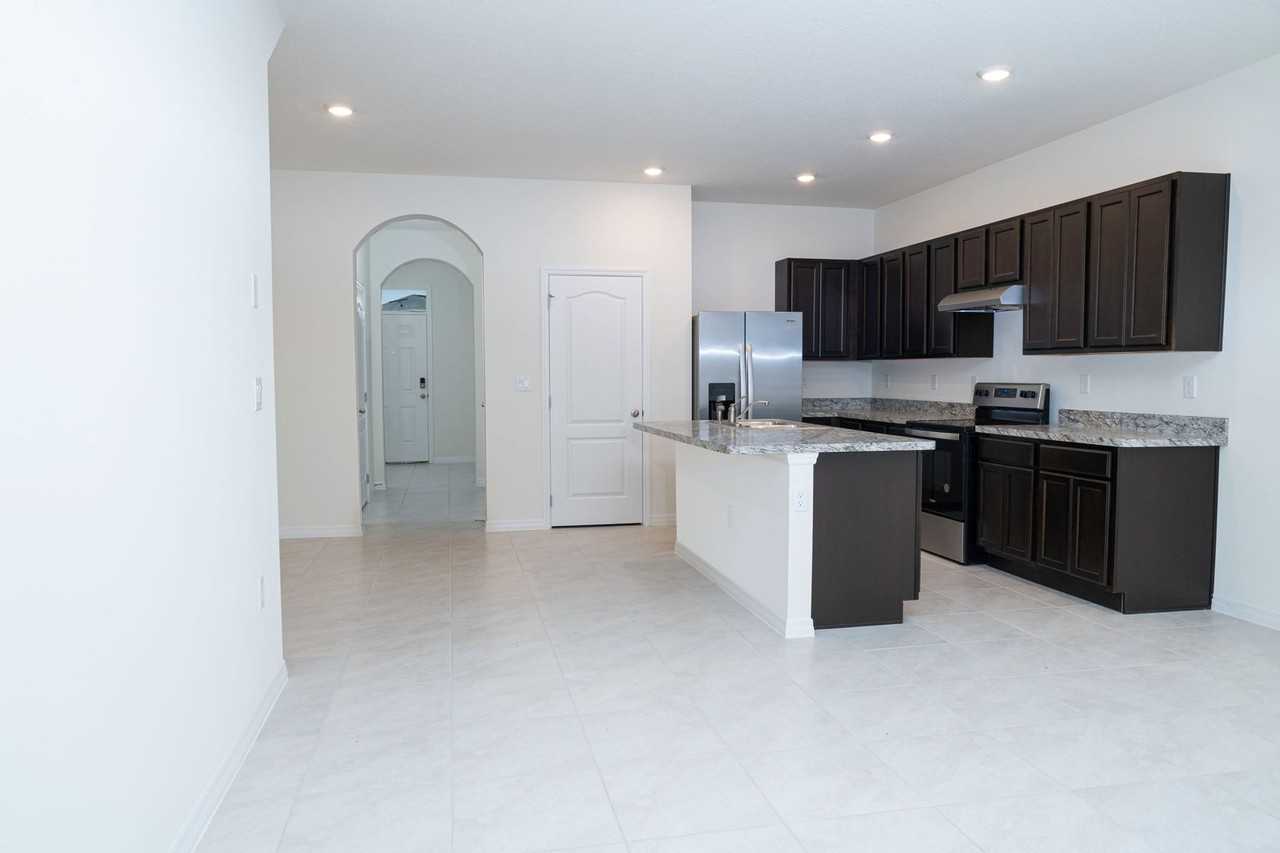 1389 Yellow Finch Dr - Photo 3 of 26