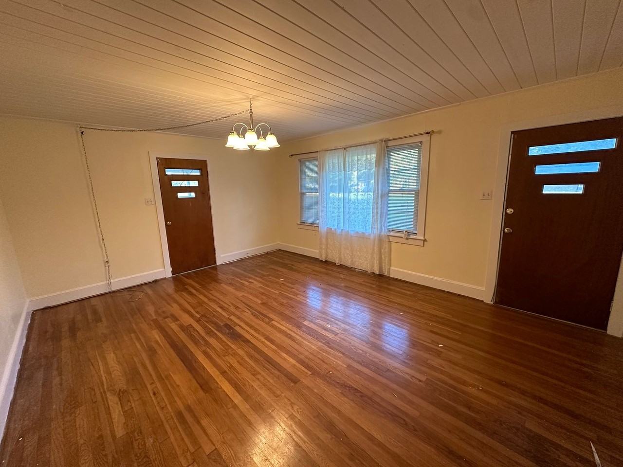 842 US Route 158 - Photo 3 of 11