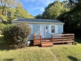 featured image of 1615 N Park Ave