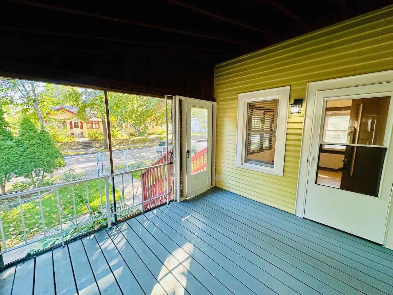 3022 32nd Avenue South - Photo 2 of 23