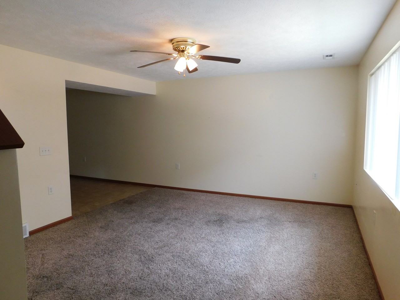 1430 East 14th - Photo 4 of 7