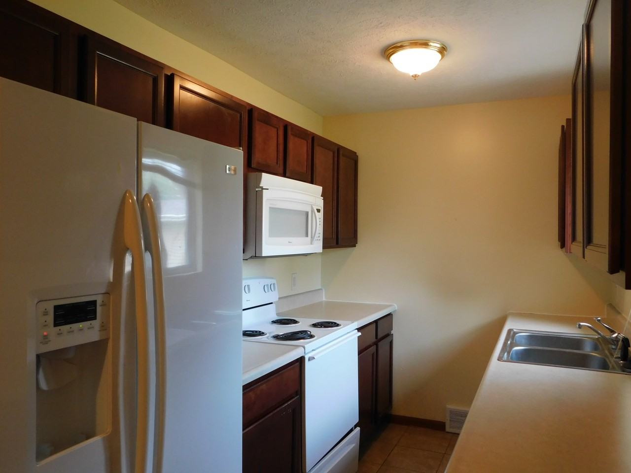 1430 East 14th - Photo 7 of 7