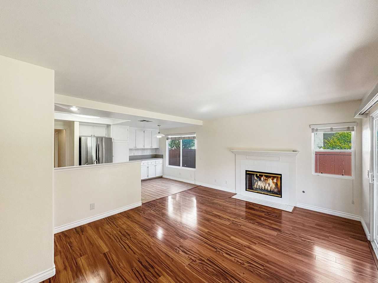 10631 Atwood Ct - Photo 7 of 26